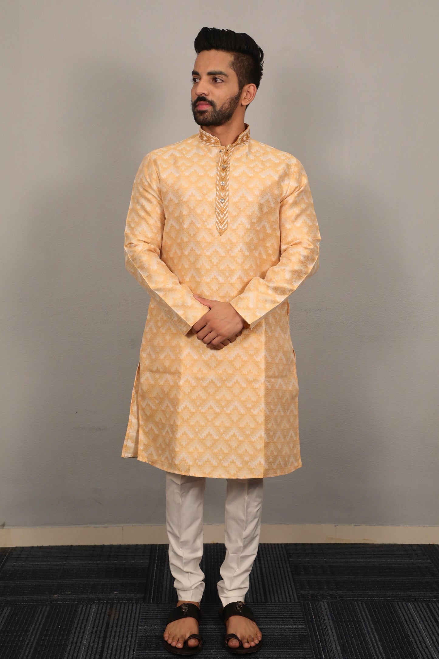 Men's Soft Jacquard Silk Self Weaving Pattern Kurta with Pajama