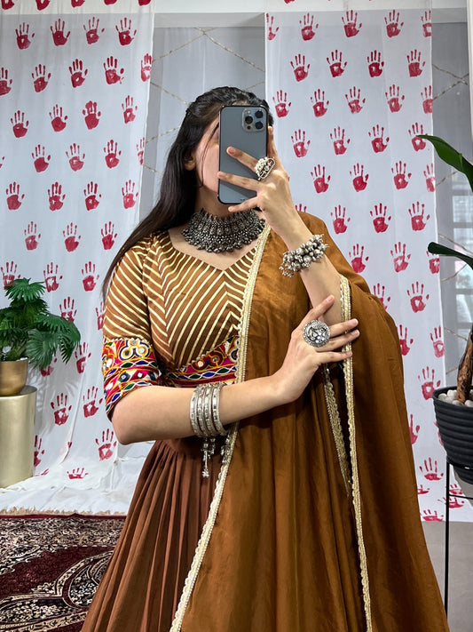 Raas Rani - Beautiful Mirror Gamthi Work Chaniya Choli for Navratri 2025 Fully Stitched