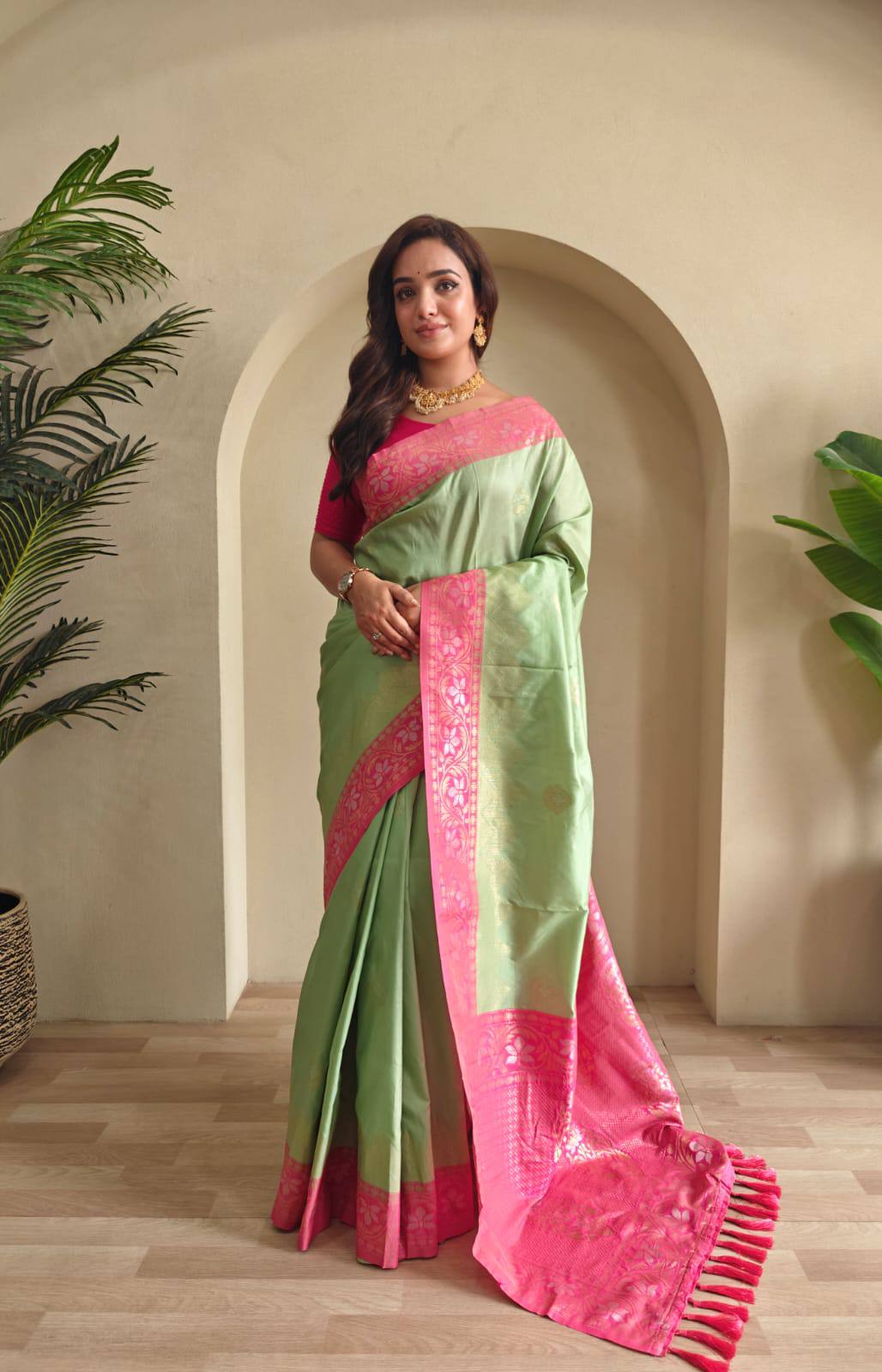 Priyanshi - Beautiful Dual Tone Soft Silk Saree with Zari Weaves with Stitched Blouse
