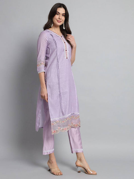 Light lilac kurti pair with dupatta