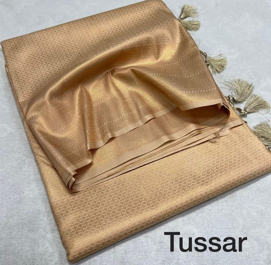 A Premium Kubera Pattu Soft Silk Saree with Blouse