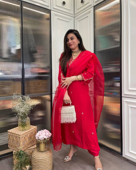 Nazakat by Kiara - Beautiful Pink Rayon Cotton Kurti Readymade Set