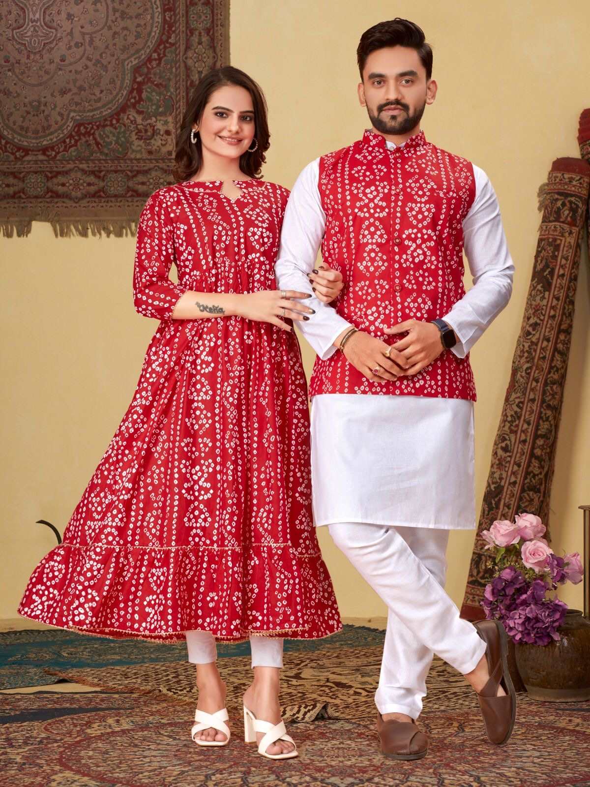 Manyata - Men & women couple bandhani set