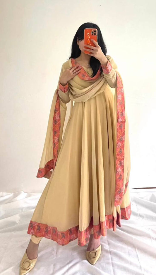 Classy Anarkali suit