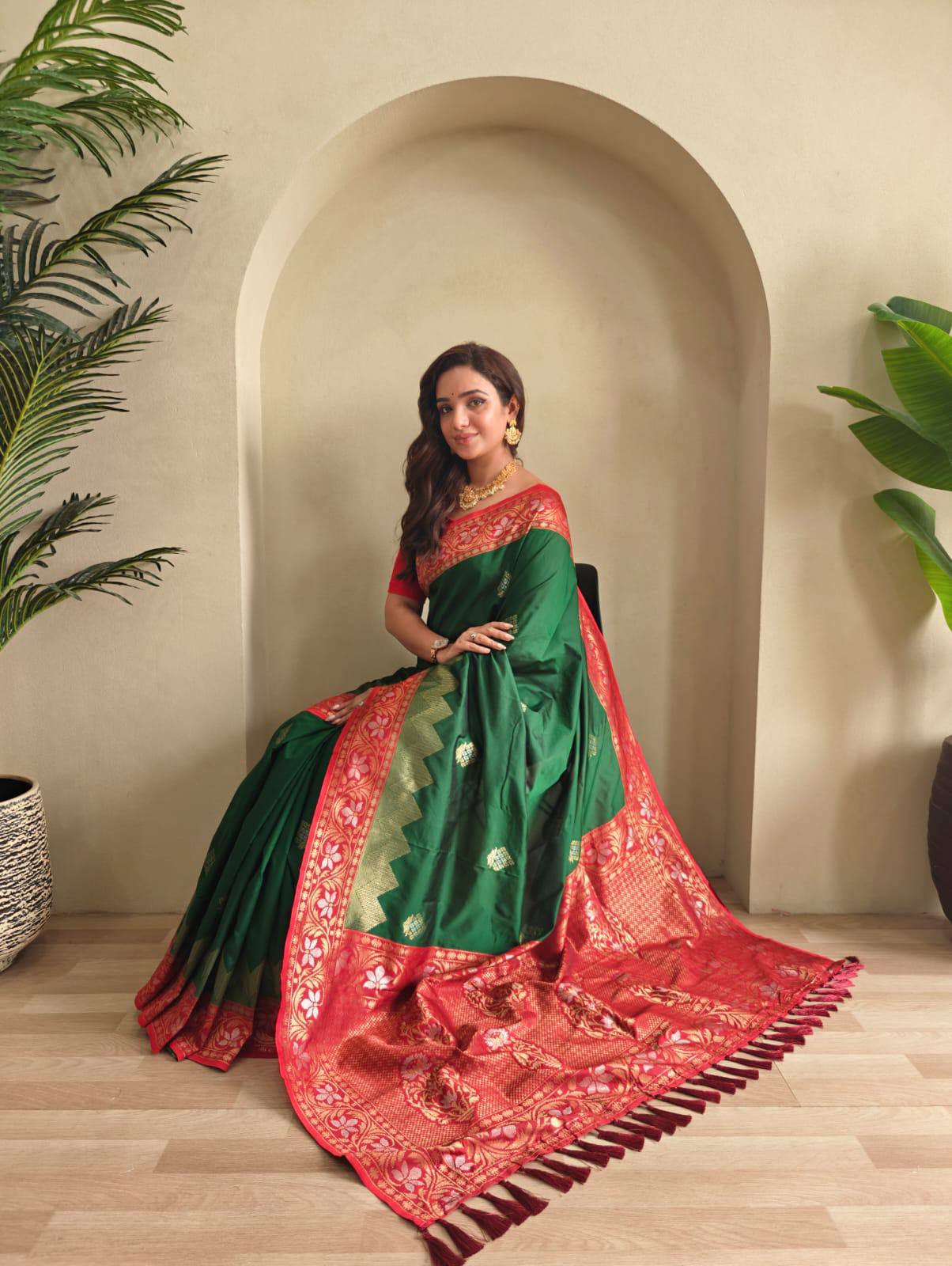 Priyanshi - Beautiful Dual Tone Soft Silk Saree with Zari Weaves with Stitched Blouse