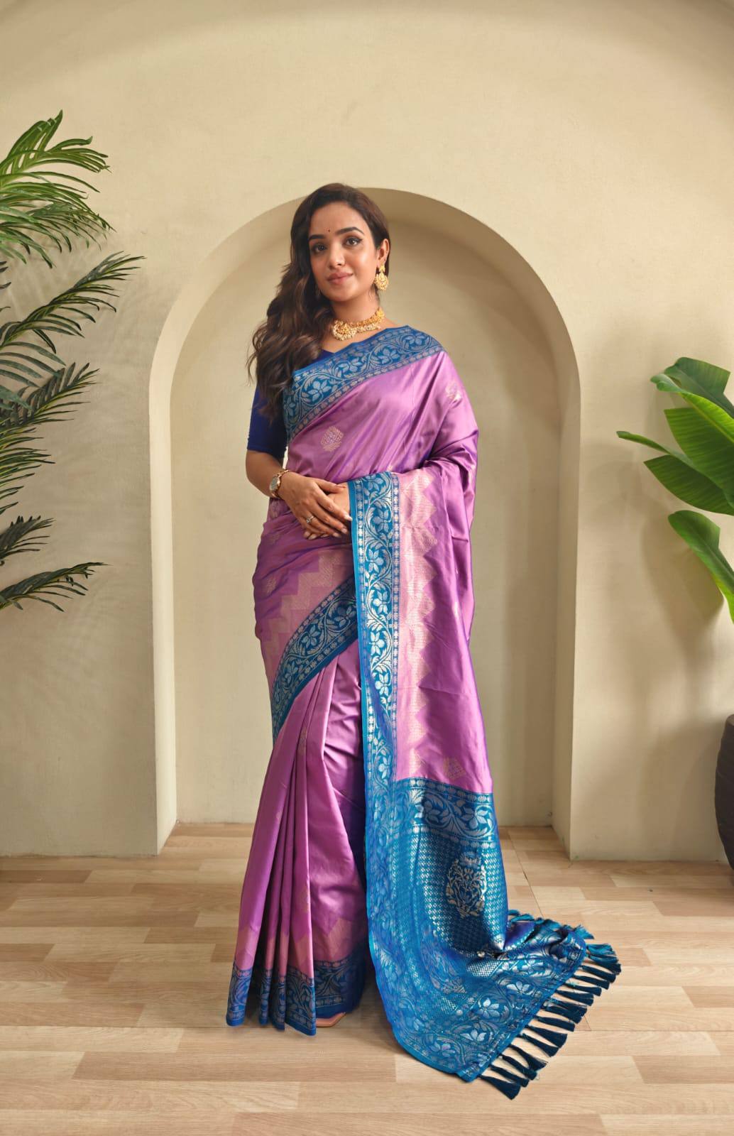 Priyanshi - Beautiful Dual Tone Soft Silk Saree with Zari Weaves with Stitched Blouse