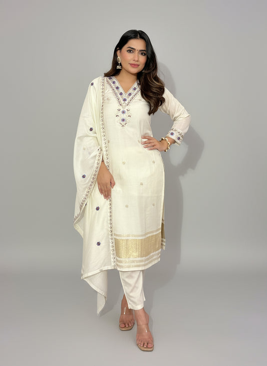 Hetvi - Off white Premium Silk Kurti Set with Gold Patta for all occasions