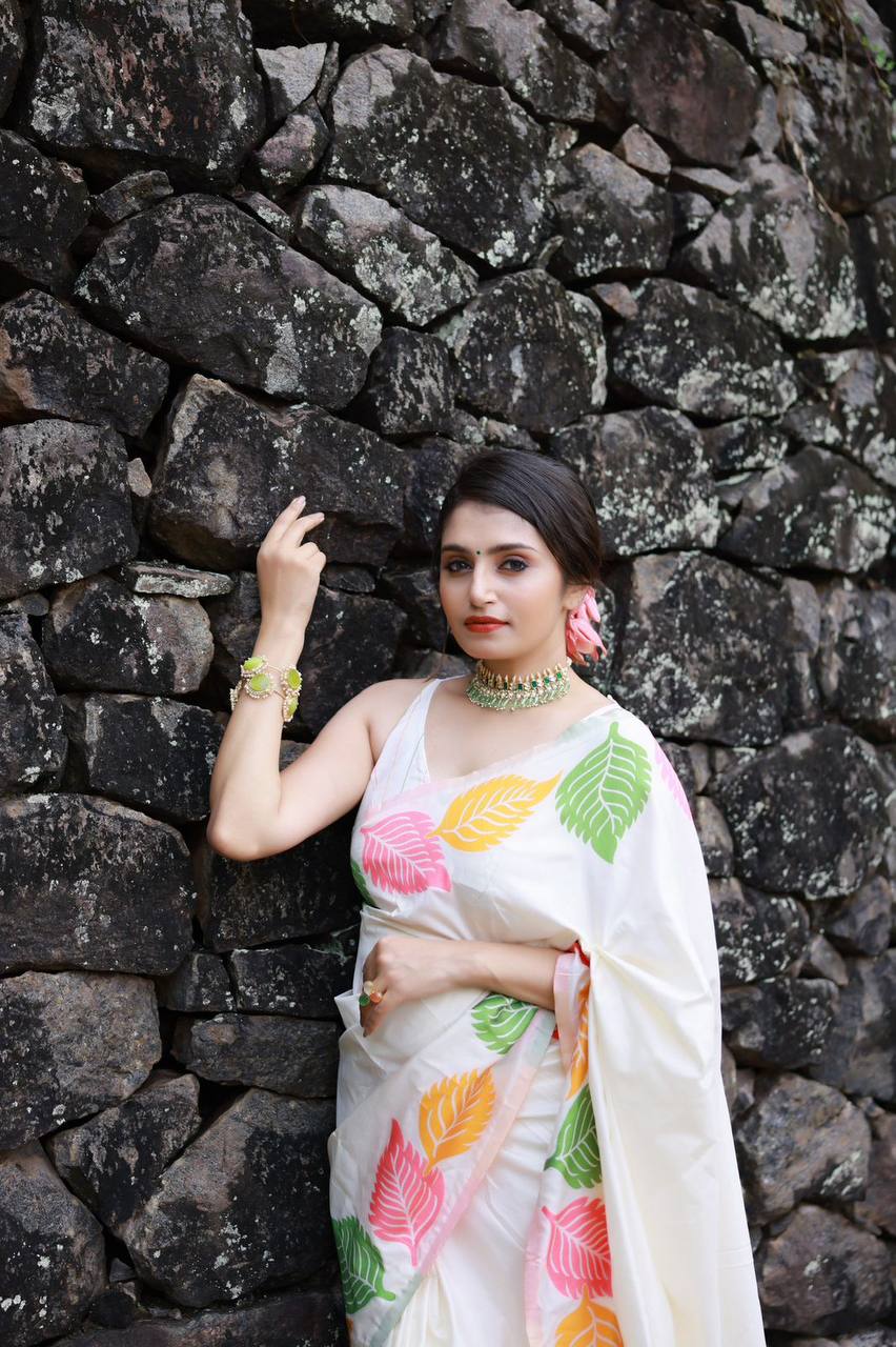 Soft silk leafy design saree with stitched blouse