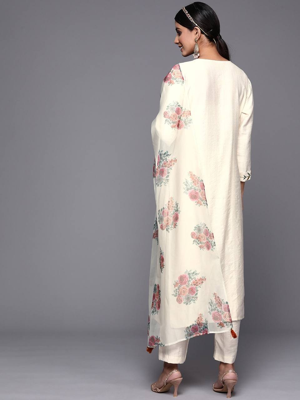 Off white floral printed kurta set