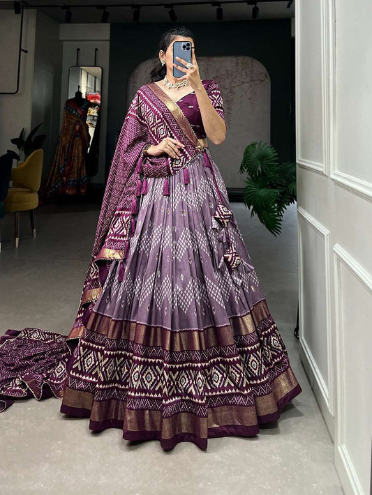 Mantra - Tussar silk premium bandhani print lehenga