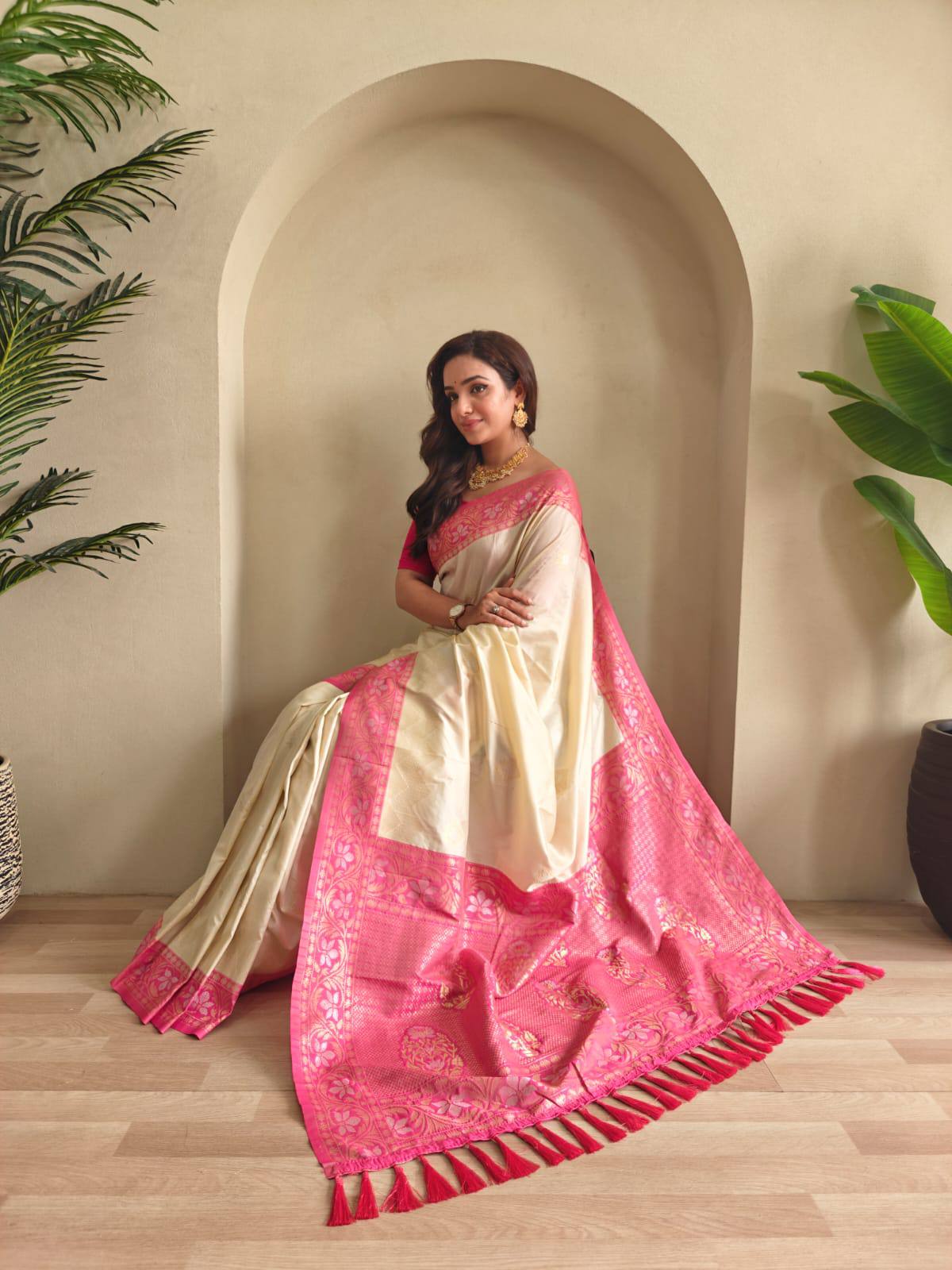 Priyanshi - Beautiful Dual Tone Soft Silk Saree with Zari Weaves with Stitched Blouse