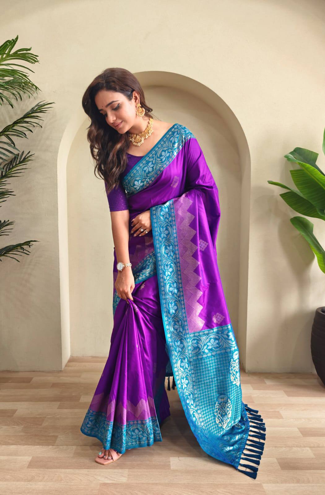 Priyanshi - Beautiful Dual Tone Soft Silk Saree with Zari Weaves with Stitched Blouse