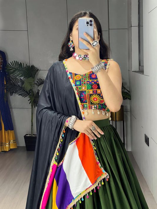 Pure Cotton Navratri Special Chaniya Choli with Vibrant Gamthi Handwork