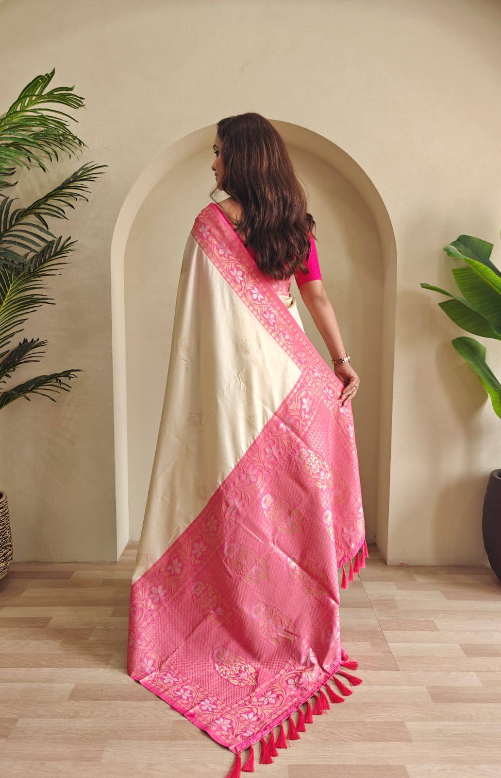 Priyanshi - Beautiful Dual Tone Soft Silk Saree with Zari Weaves with Stitched Blouse
