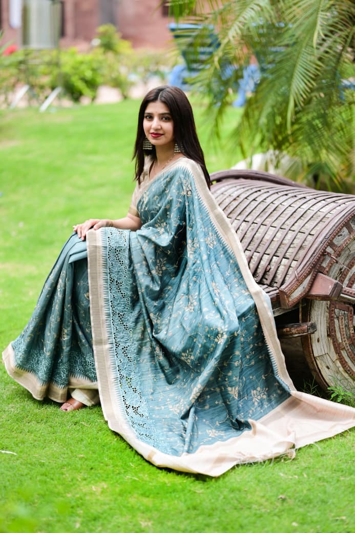 Evika - Premium Tussar Cotton Saree with Cut Work & Stitched Blouse