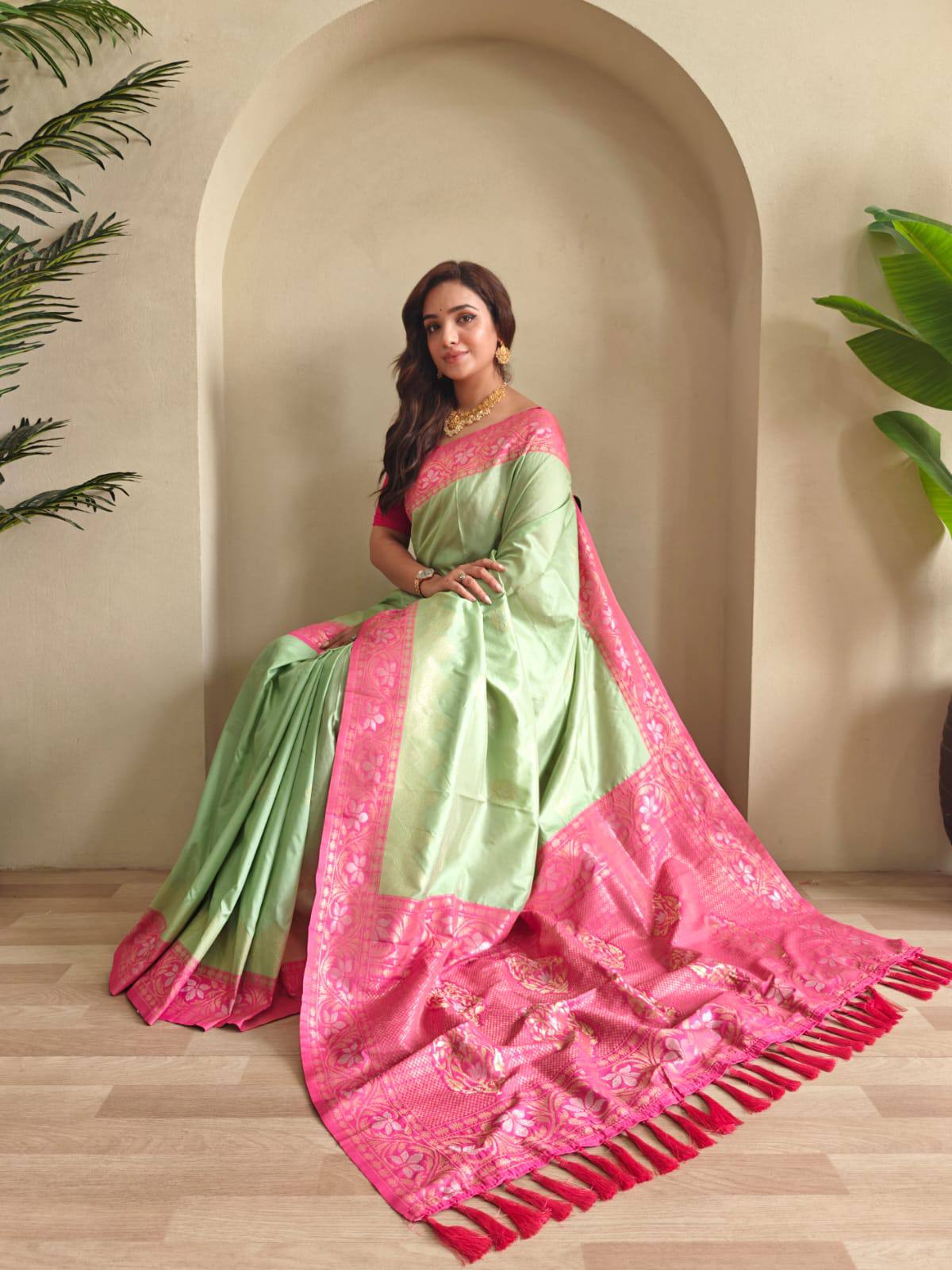 Priyanshi - Beautiful Dual Tone Soft Silk Saree with Zari Weaves with Stitched Blouse